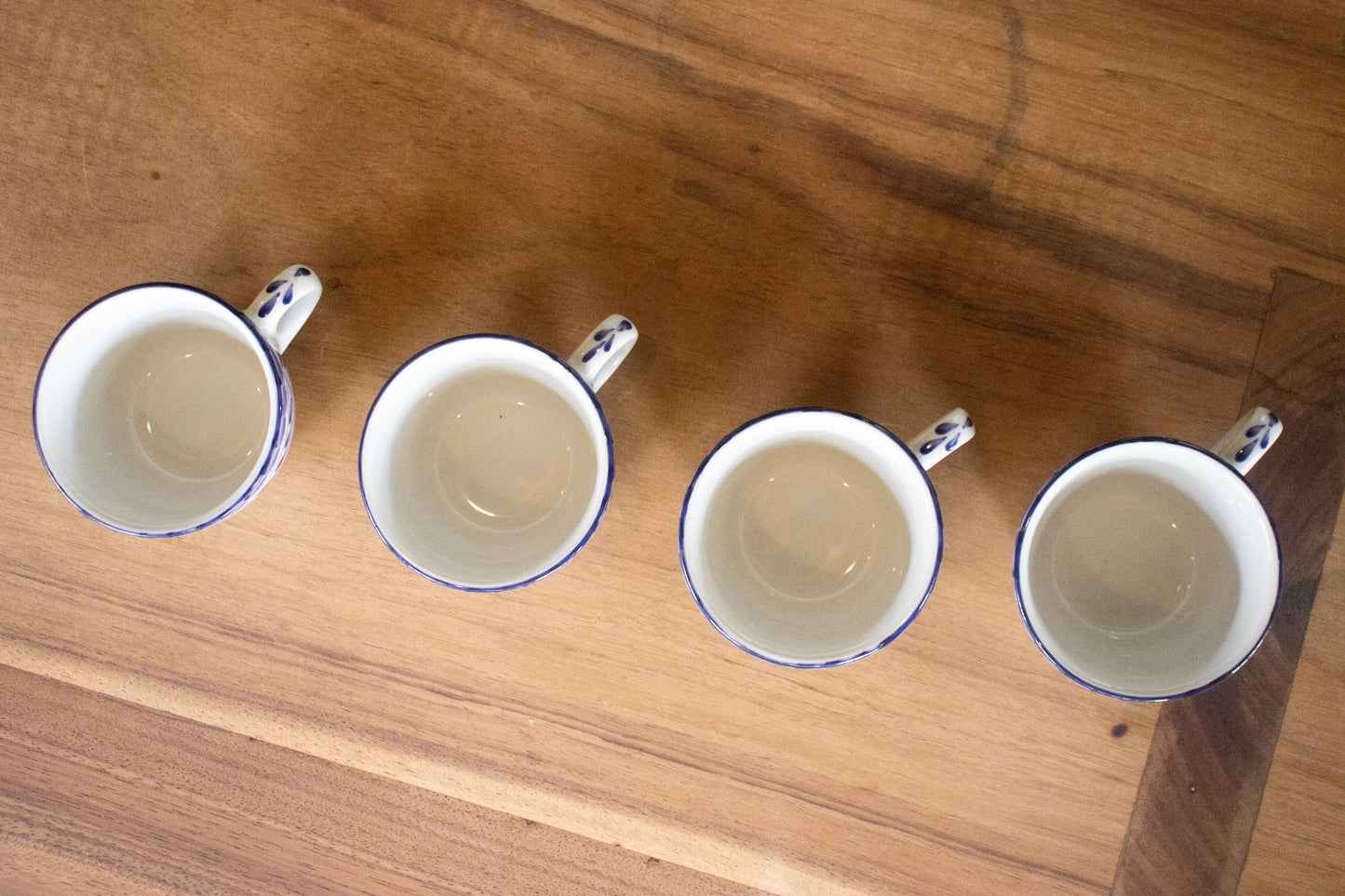 Talavera Cups